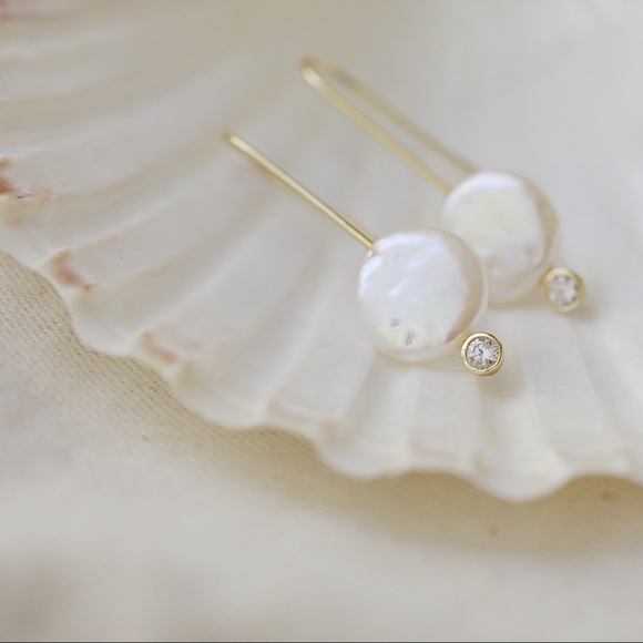 11thstreet Jewelry - Natural Pearl Earrings | 14k Gold Plated